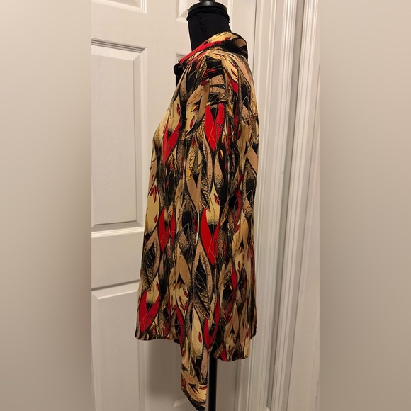 Red and Black Button Down Shirt Casual Resort Wear - Picture 4 of 6